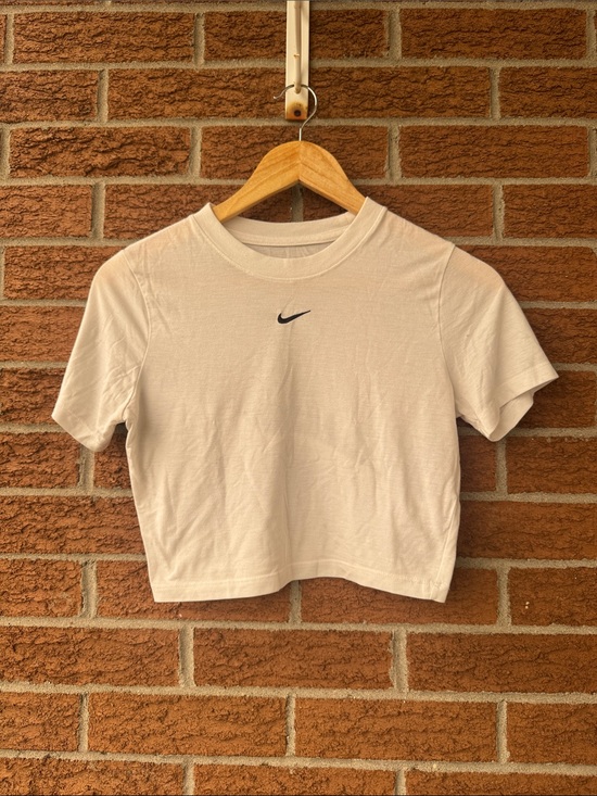 Nike Tops - Nike White Cropped Crew Tee with Black Swoosh